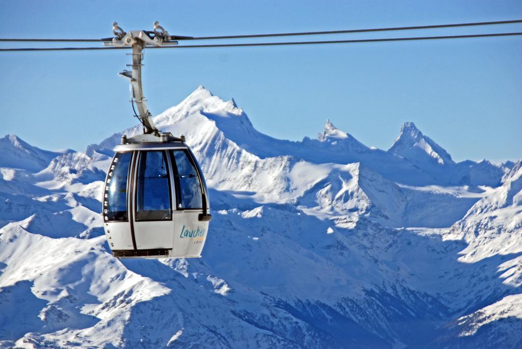Alpenhotel Zur Wildi Lauchernalp Wiler Extérieur photo